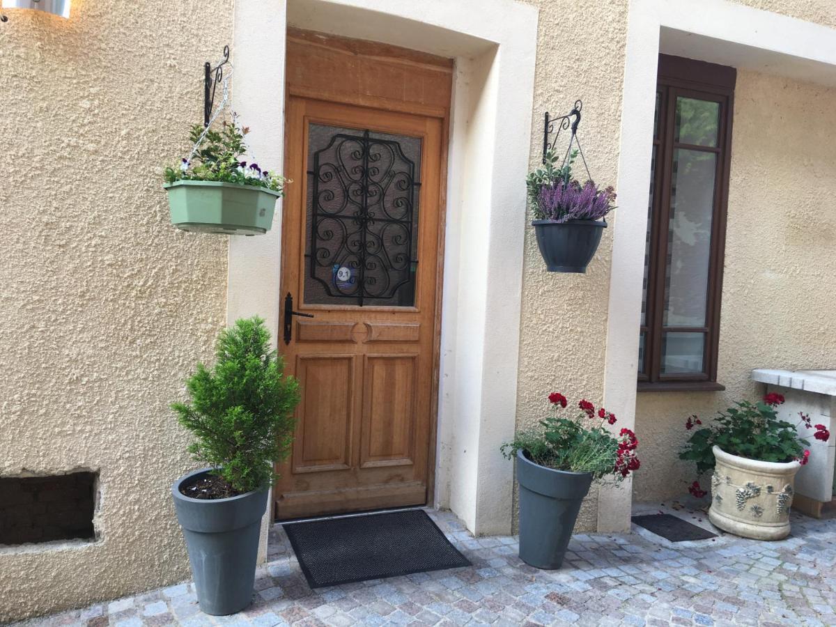 Villa La Halte Effervescente Épernay Exterior foto